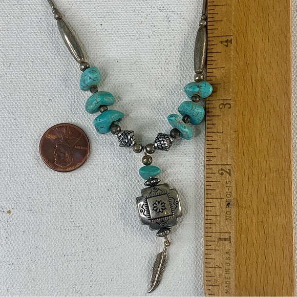 Southwestern Faux Turquoise Native American Style Etched Silver Tone Necklace - Picture 7 of 7